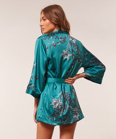Satin printed kimono ;${refinementColor}