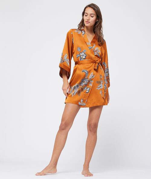 Satin kimono mustard.