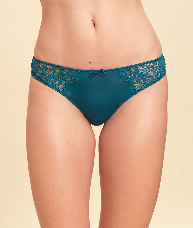 Hipster avec dentelle bleu vert.