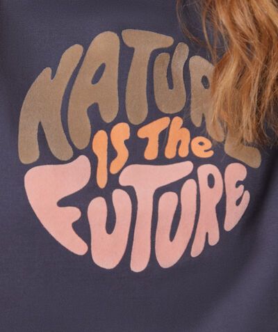 Camiseta 'nature is the future';${refinementColor}