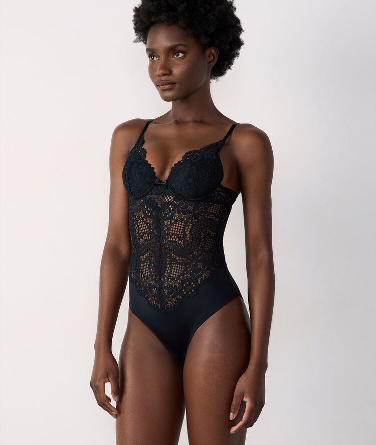 Lace body, open back black.