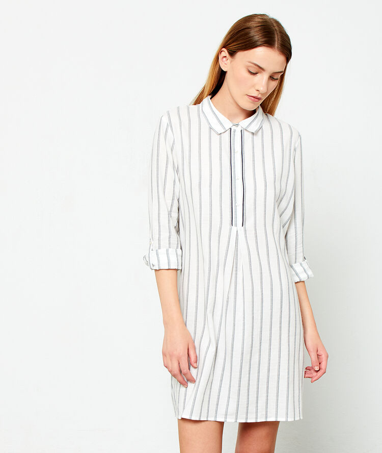 Striped nightshirt red.
