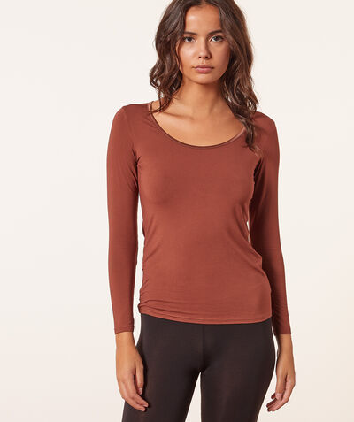 Long-sleeved satin-feel thermal knit top;${refinementColor}