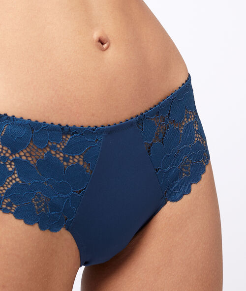 Culote de encaje floral turquesa.