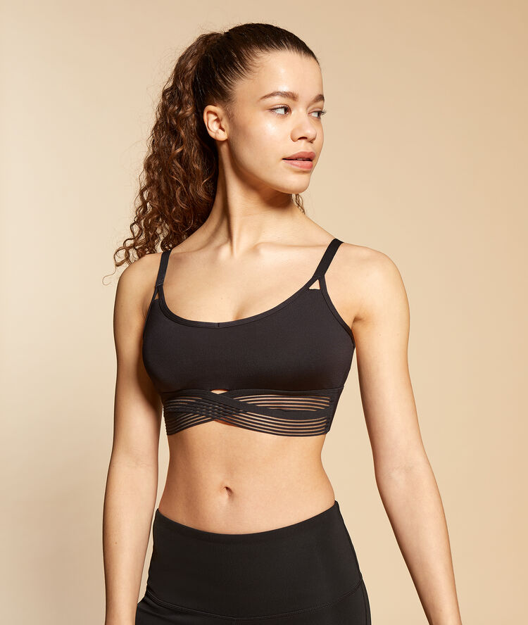 Sports bra - light support black.
