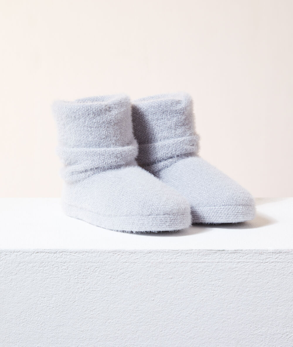 Boot slippers grey.