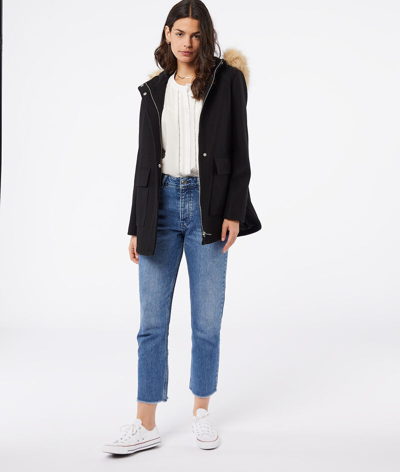 Hooded coat;${refinementColor}