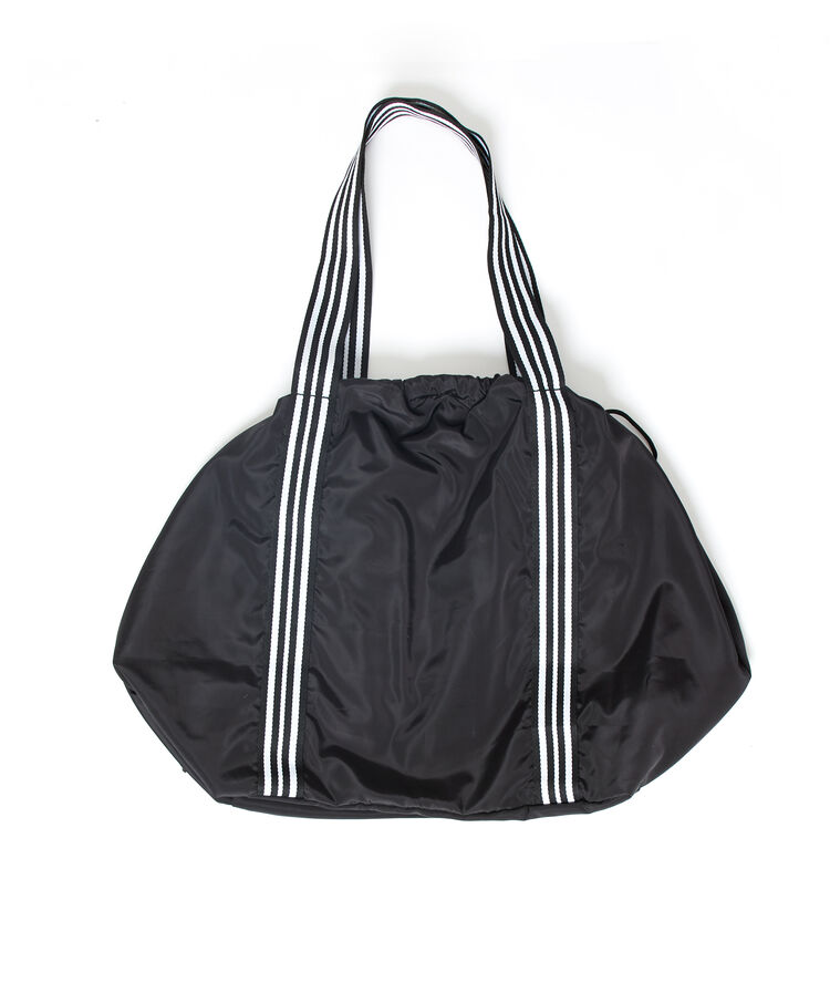 Sports bag with large handles black.