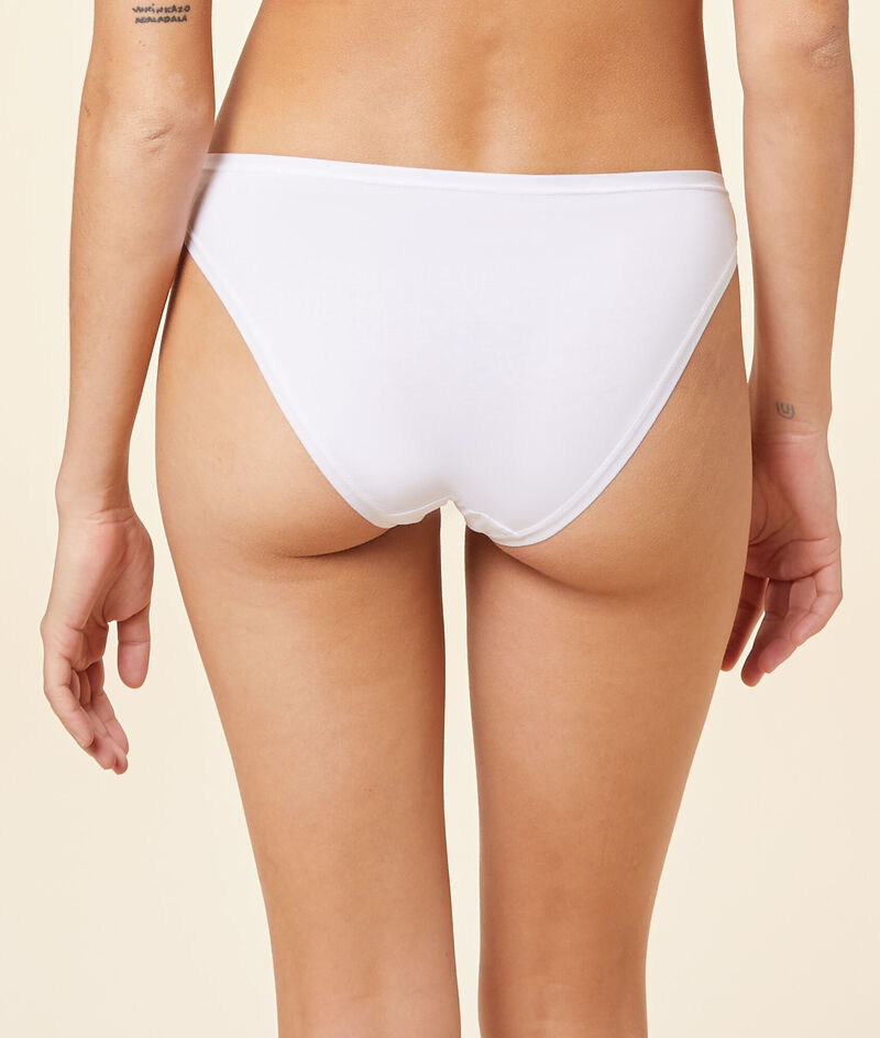 Pack Of 3 Knickers;${refinementColor}