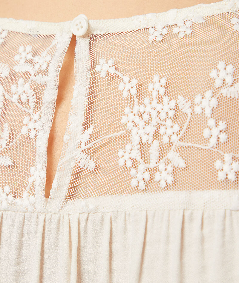 Blouse with embroidery details;${refinementColor}