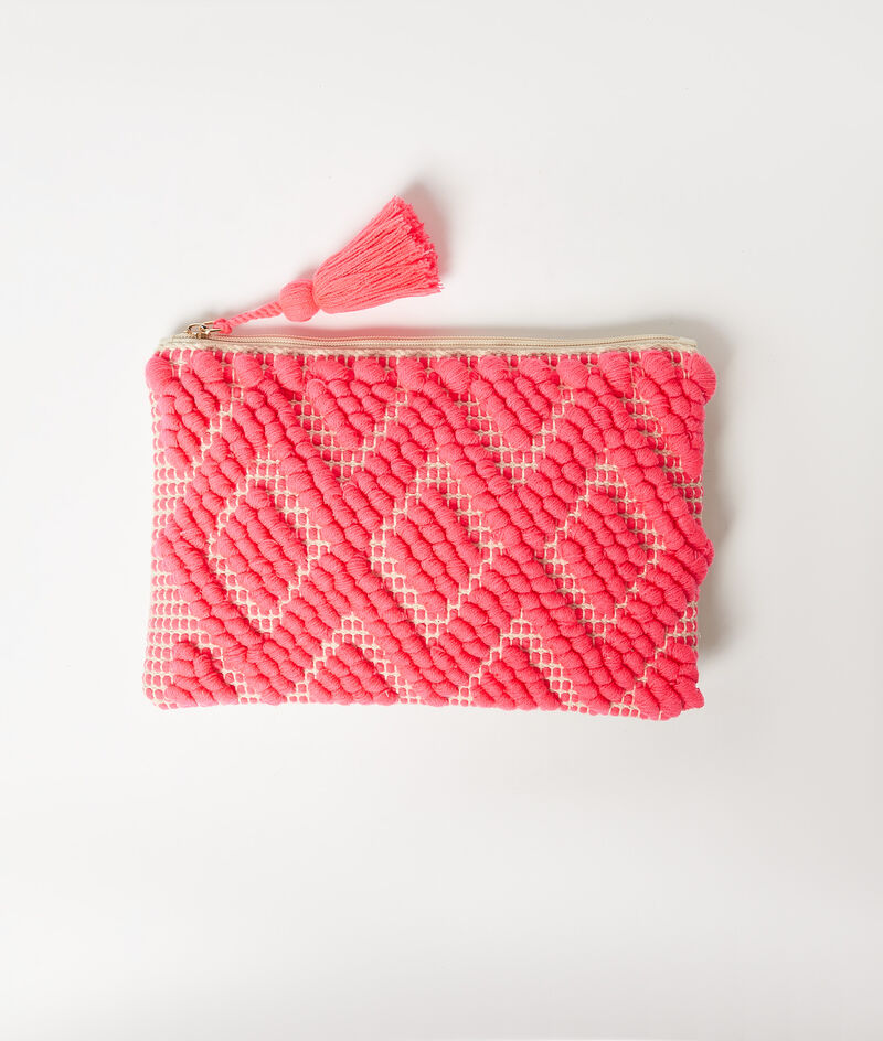 Crochet pouch;${refinementColor}