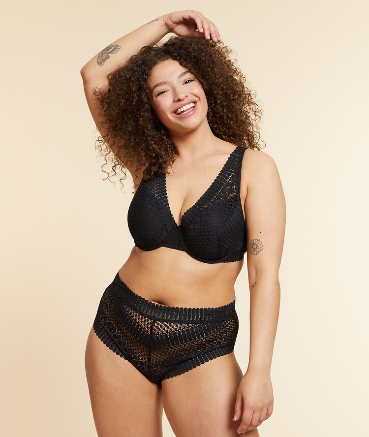 Soutien-gorge n&deg;6 - triangle coques fines noir.