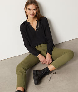 Straight Cut Cargo Pants;${refinementColor}