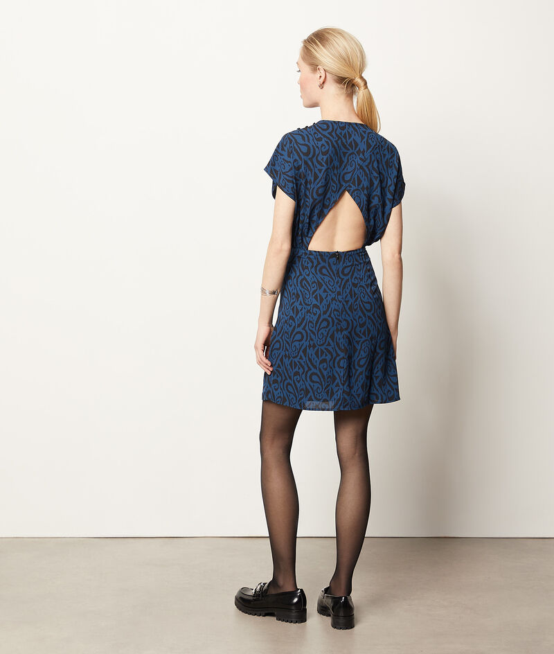 Printed backless dress;${refinementColor}