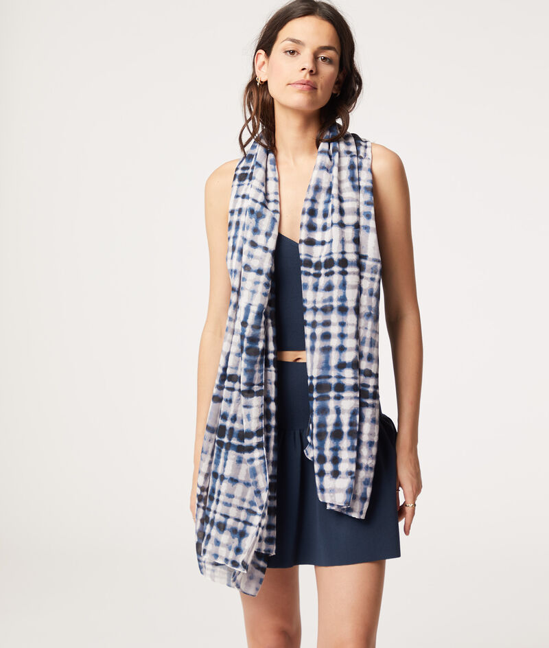 Print scarf;${refinementColor}