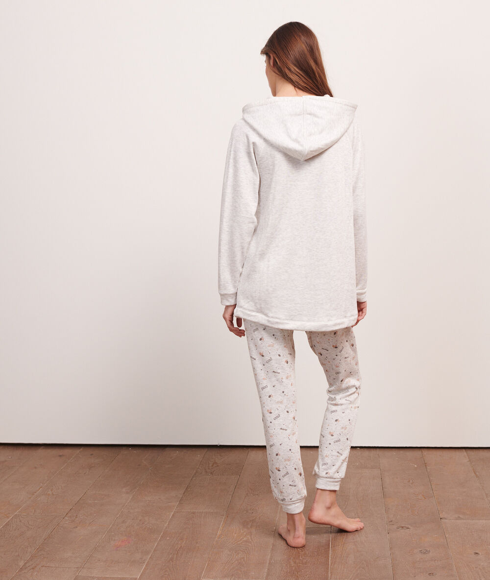 Hooded sweatshirt grey.