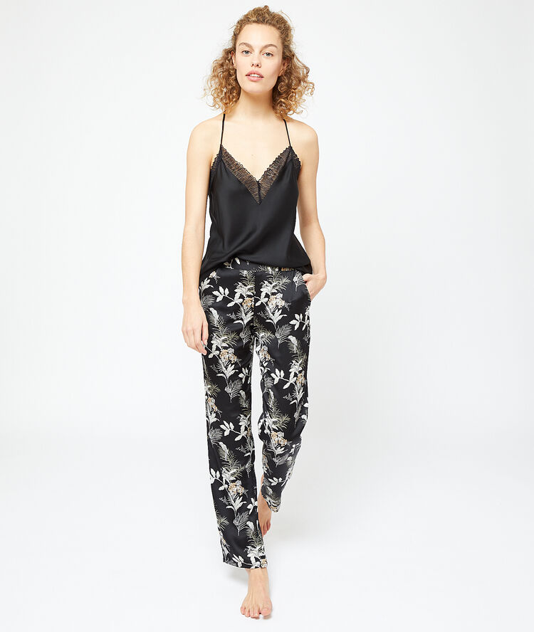 Camisole with neckline and lace back black.