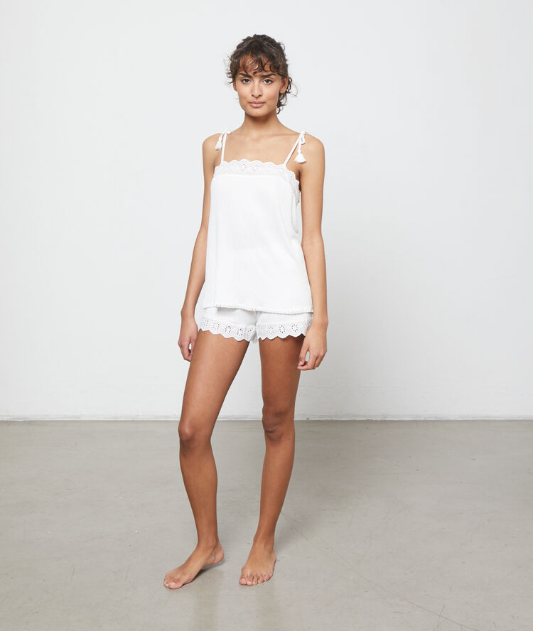 Embroidered shorts off white.