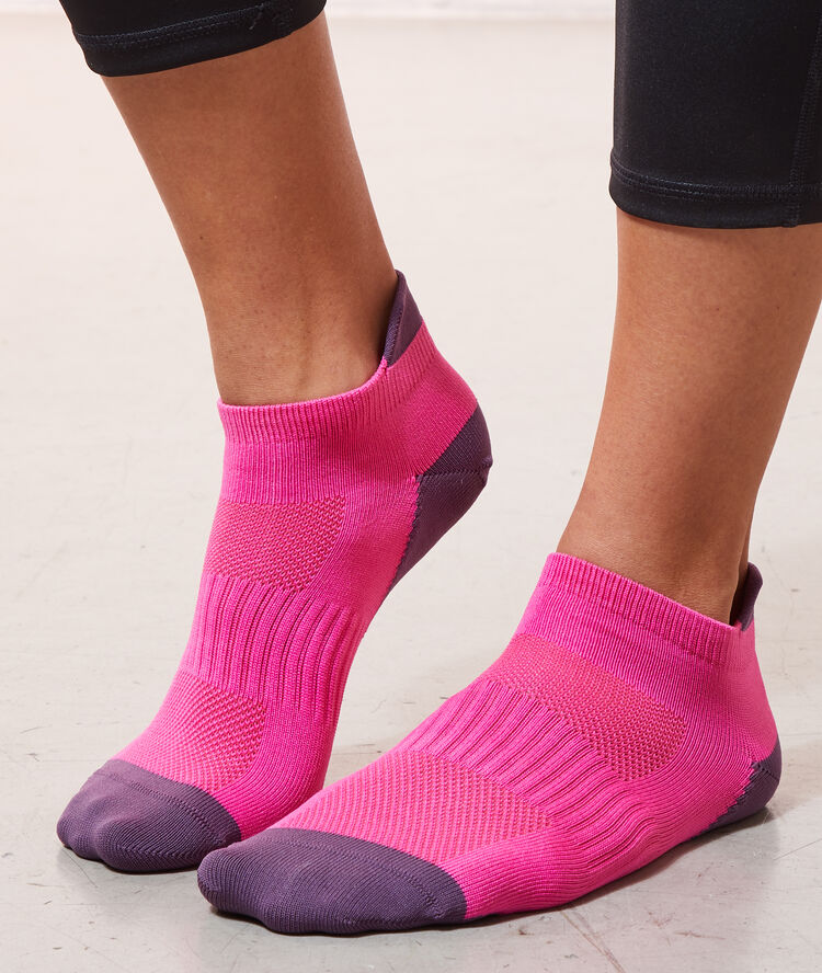 Chaussettes de sport vert.