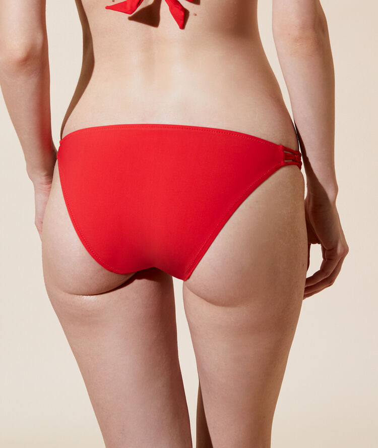 Bikini bottom red.
