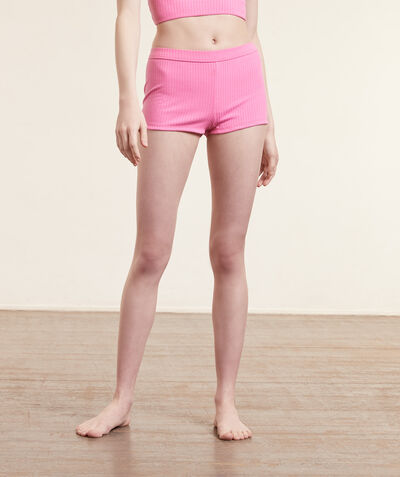 Boy leg shorts in ribbed knit   ;${refinementColor}