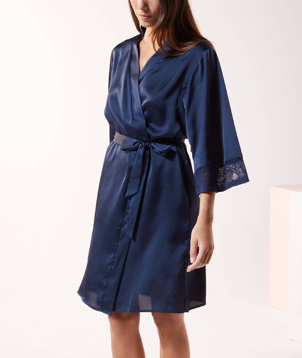 Lace sleeves kimono navy.