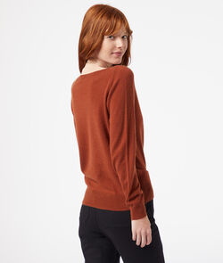 100% recycled cashmere sweater