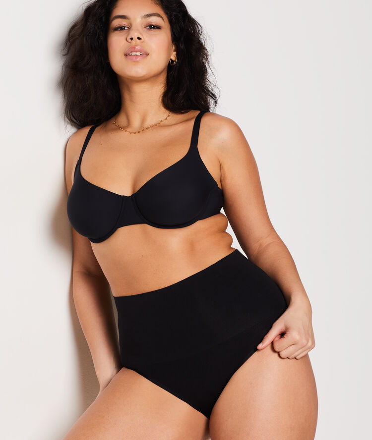 Culotte taille haute - maintien m&eacute;dium noir.