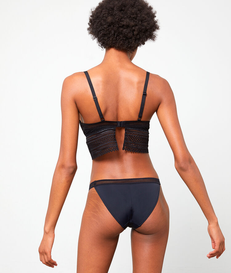 Graphic lace bikini knickers black.