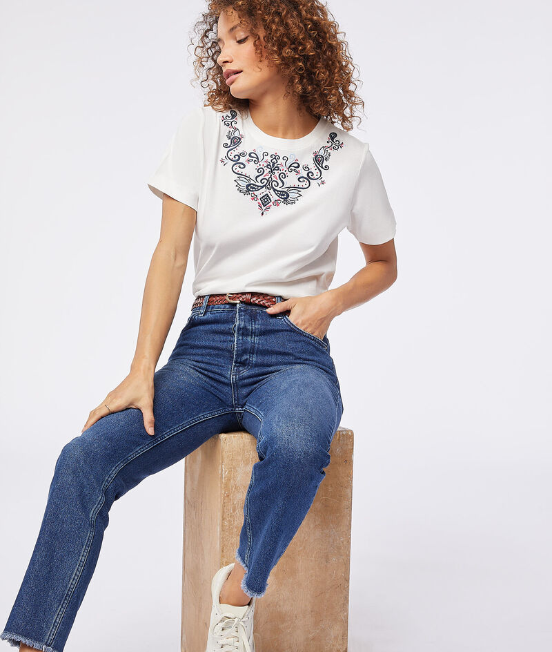 100% Cotton T-Shirt;${refinementColor}