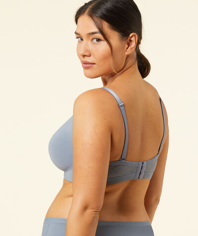 Thin cup bra without underwire;${refinementColor}