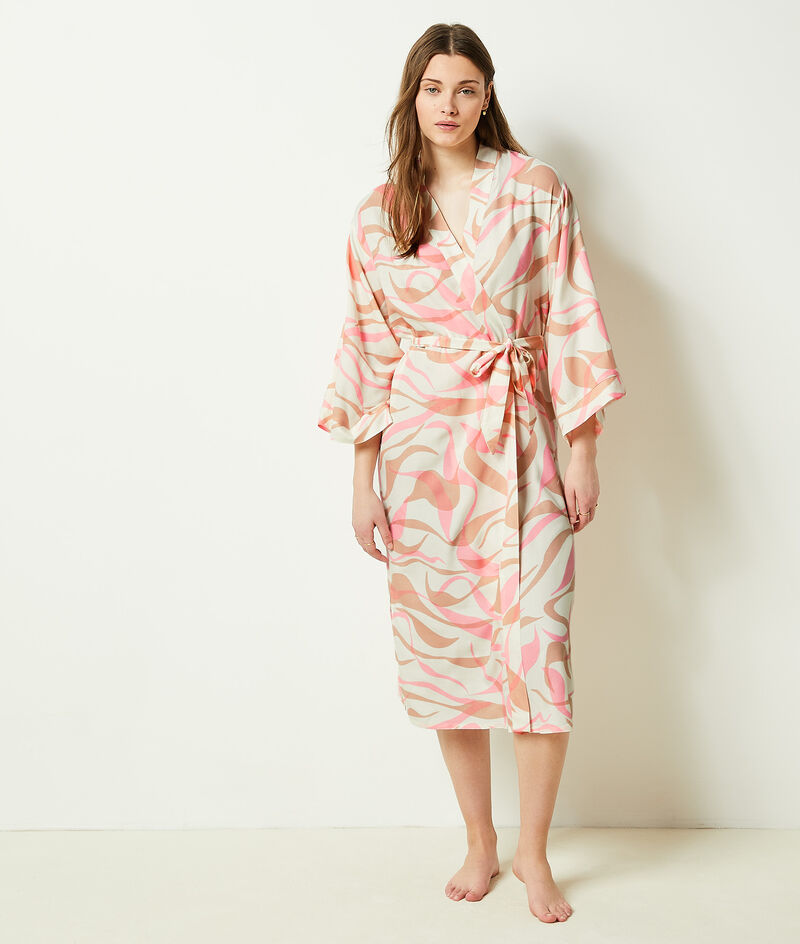 Printed Kimono;${refinementColor}