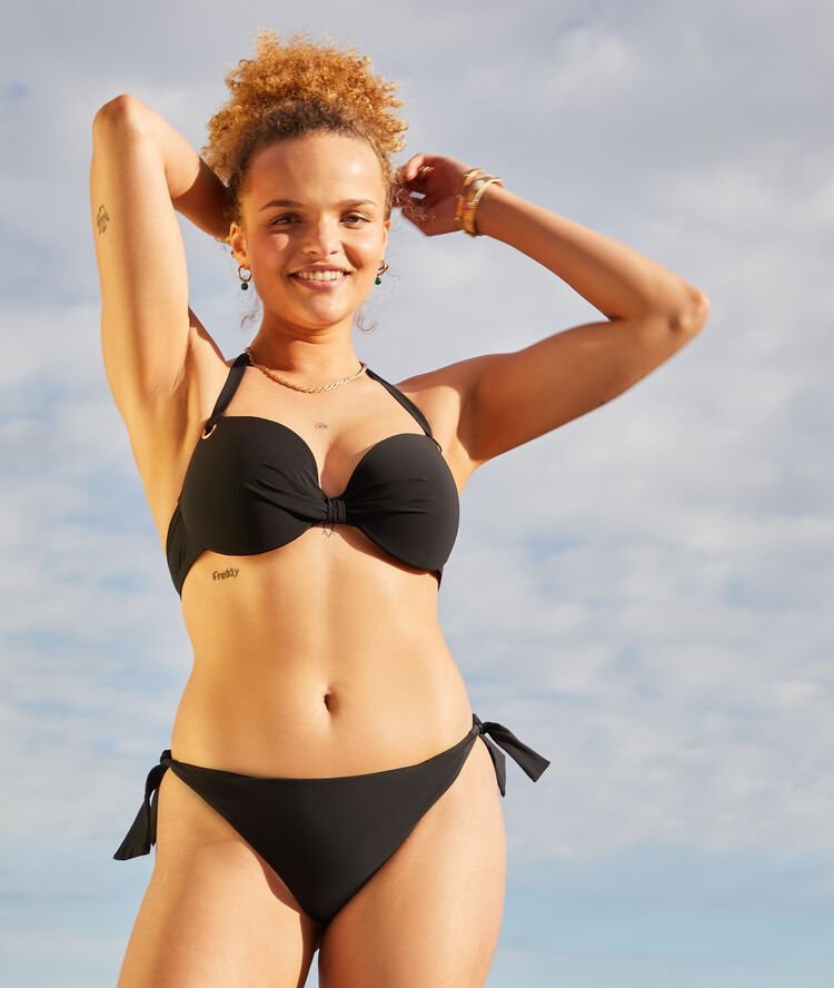 Classic bikini top, thin cups black.