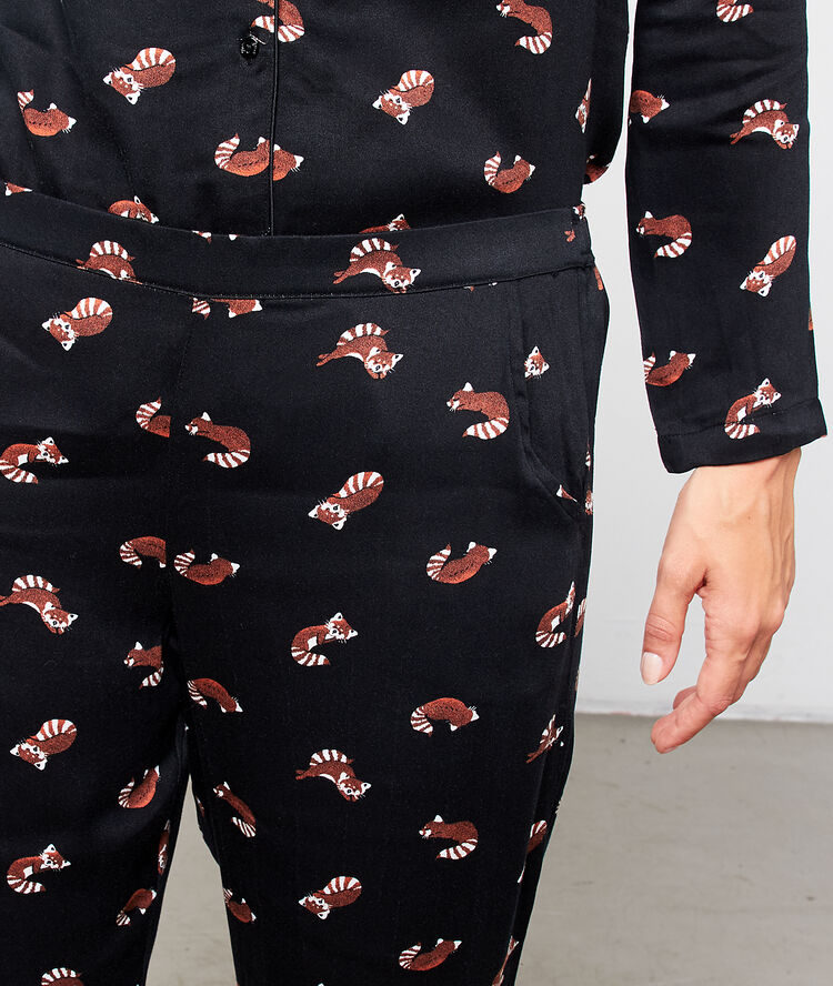 Pantalon imprimé raton laveur noir.