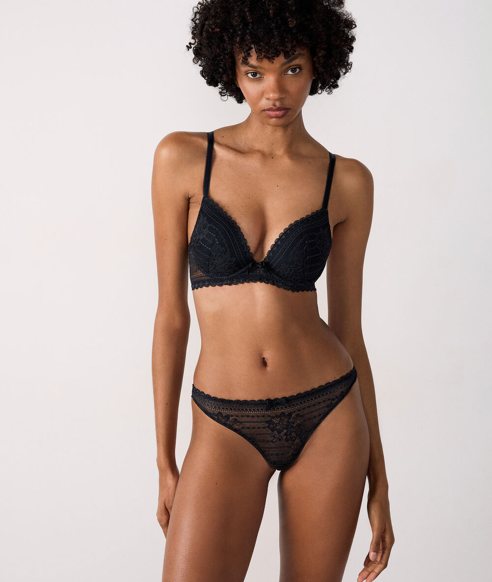 Bra no. 2 - plunging push-up bra black.