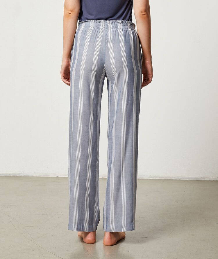 Pantalon &agrave; rayures bleu.