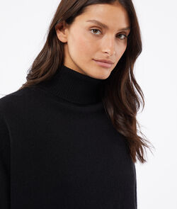 100% recycled cashemere turtleneck sweater