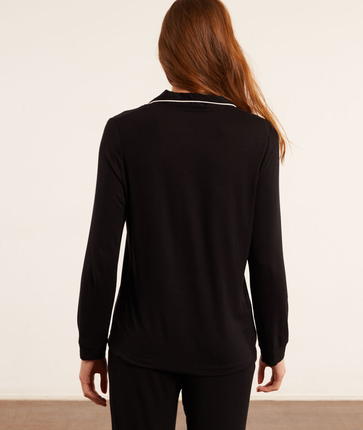 Pyjama shirt black.