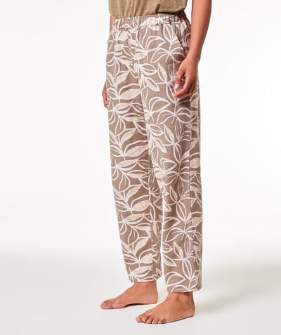 Pantalón pijama 7/8 estampado floral;${refinementColor}