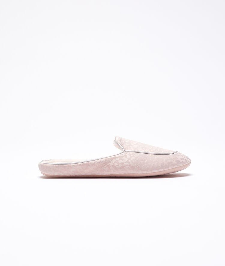 Leopard mule slippers pink.