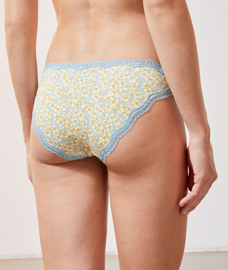 Lot de 3 slips jaune pale.