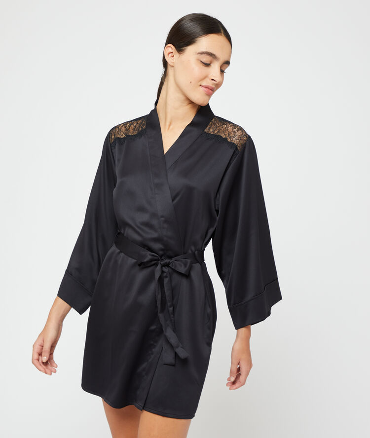 Satin kimono black.
