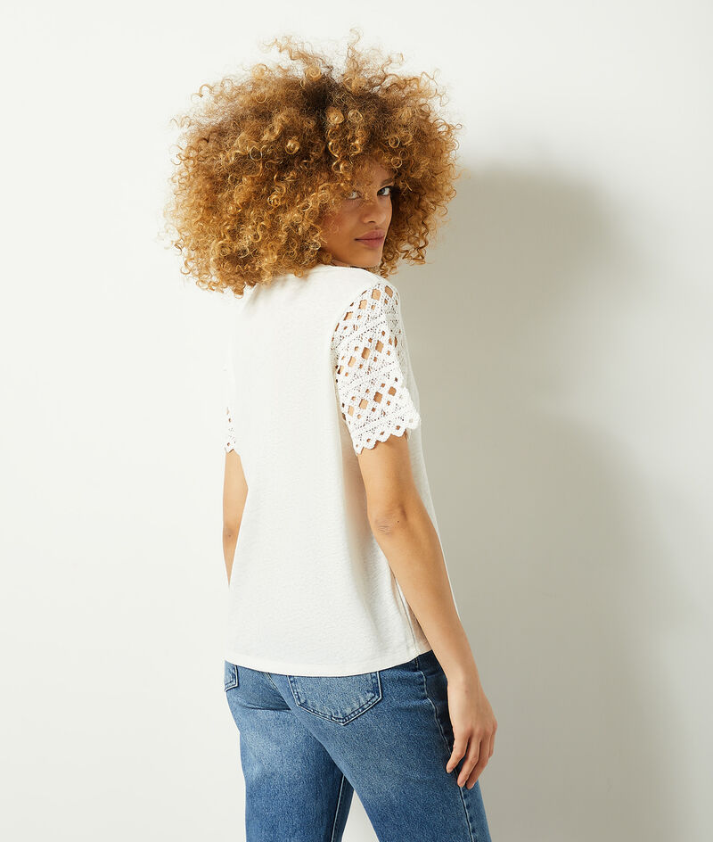 Short-Sleeved T-Shirt With Embroidery;${refinementColor}