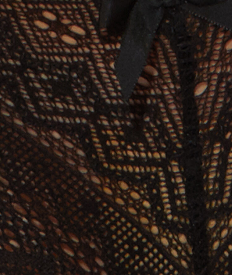 Lace thong black.