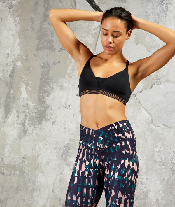Strappy sports bra - light support Strappy sports bra - light support