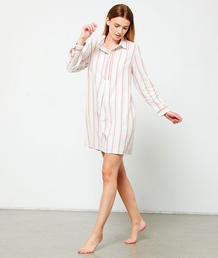 Striped nightshirt red.