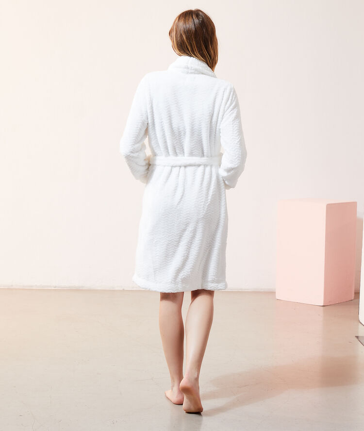 D&eacute;shabill&eacute; homewear ecru.