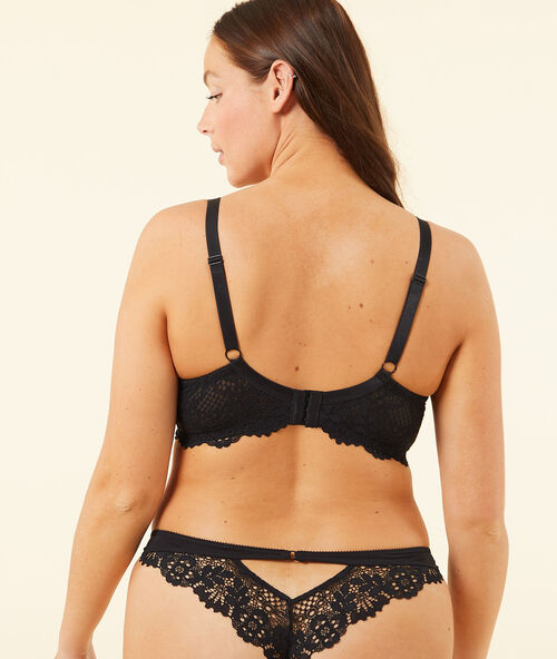 Non-padded lace bra black.