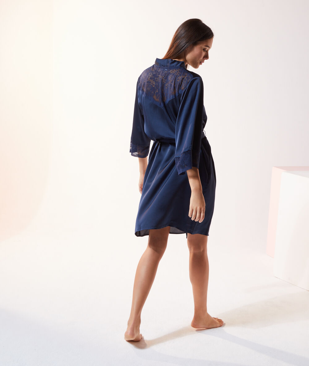 Lace sleeves kimono navy.