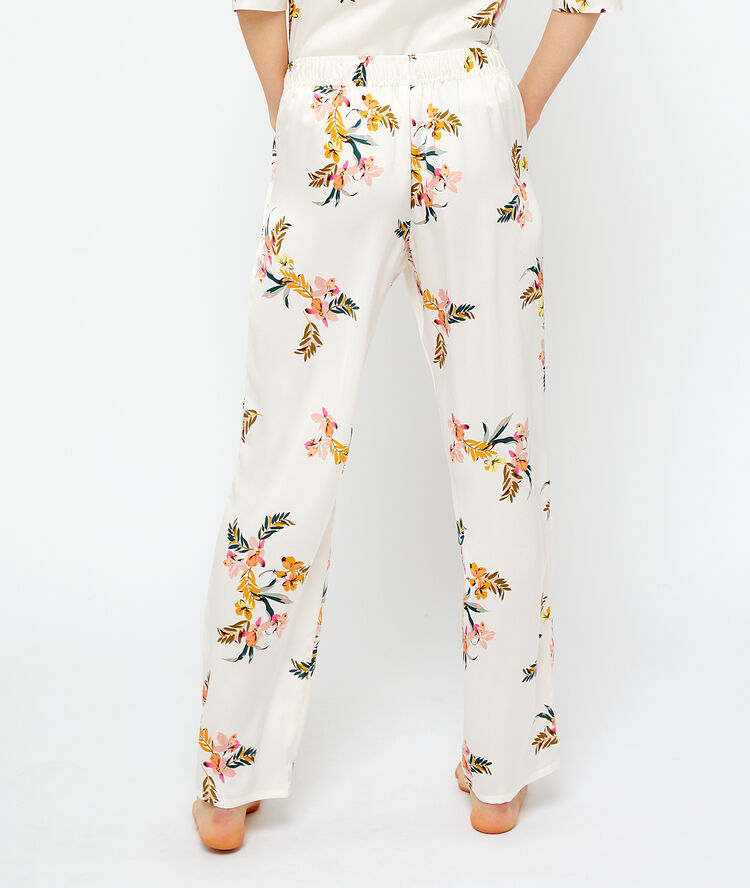 Printed trousers print on off white.